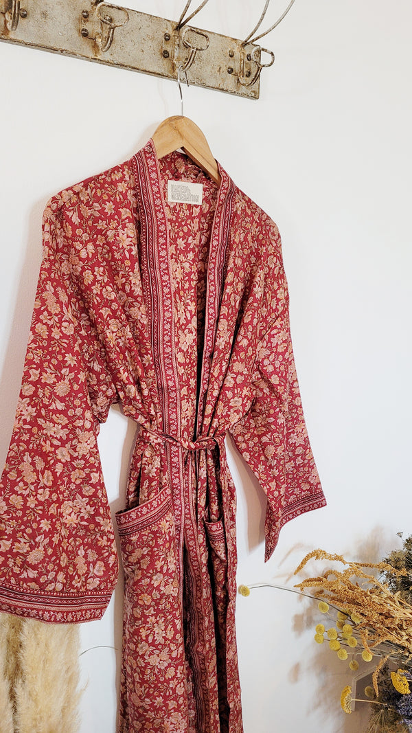 Vintage sari robe