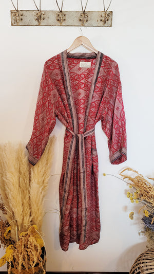 Vintage sari robe